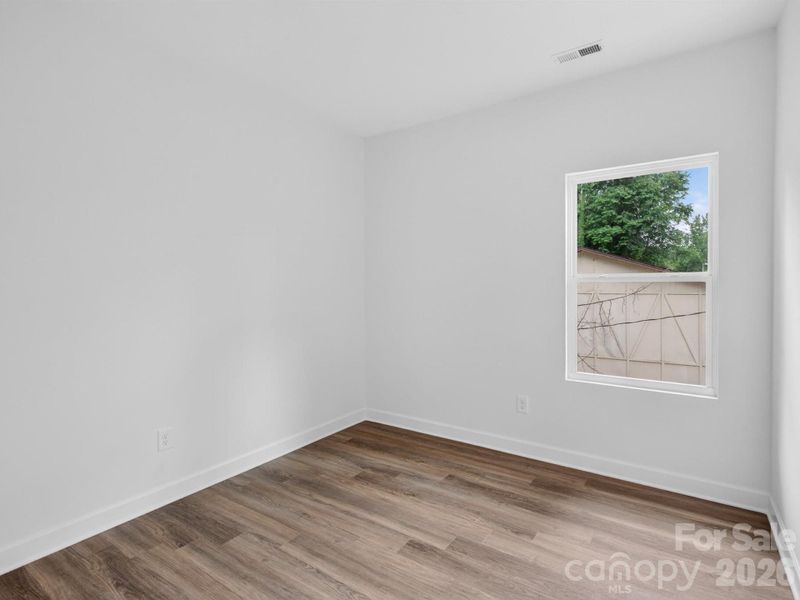 Spacious, unfurnished interior of a new home in , Hickory (Image 38).