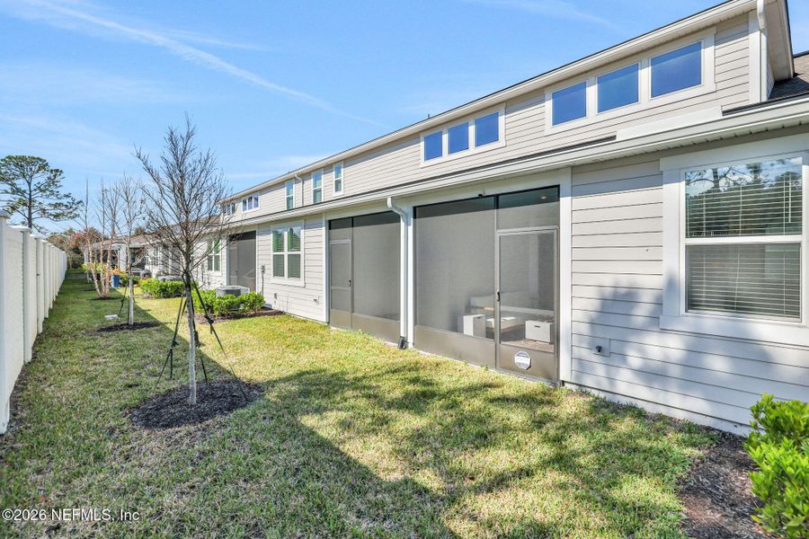 Exterior details and patio area of a home in , Jacksonville (Image 31).