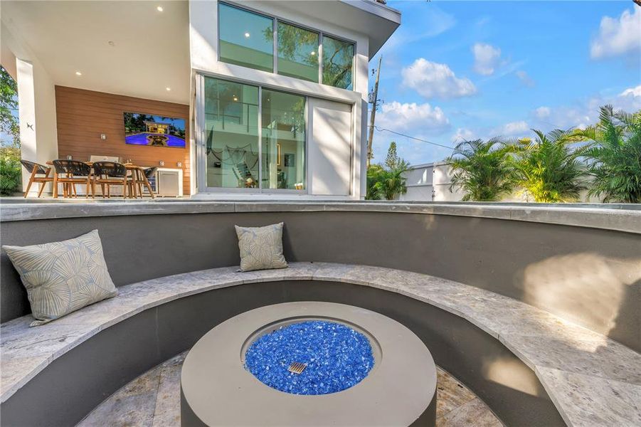 Image 68 of a home in .