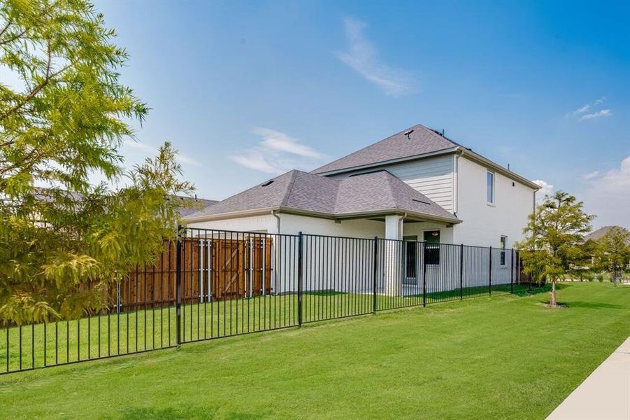 100 North Sky Drive ~ Ready Now 100 North Sky Drive ~ Ready Now