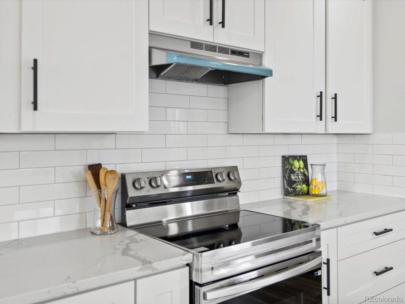 Furnished interior view inside a new home in , Strasburg (Image 28).