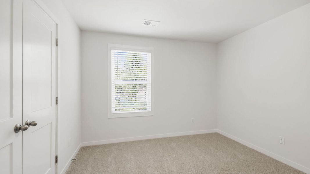 Spacious, unfurnished interior of a new home in Pleasant Grove, Weaverville (Image 18).