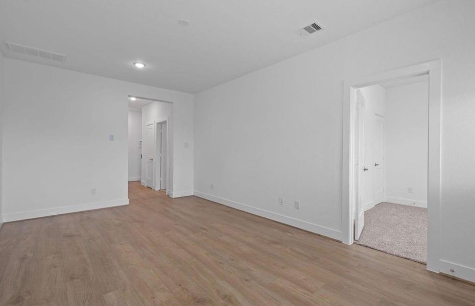 Spacious, unfurnished interior of a new home in Meridiana Courtyard Collection, Manvel (Image 7). Spacious, unfurnished interior of a new home in Meridiana Courtyard Collection, Manvel (Image 7).