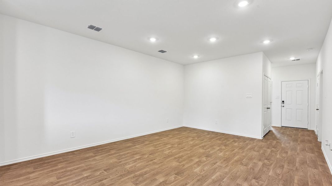 Spacious, unfurnished interior of a new home in Wayside, Uhland (Image 14).