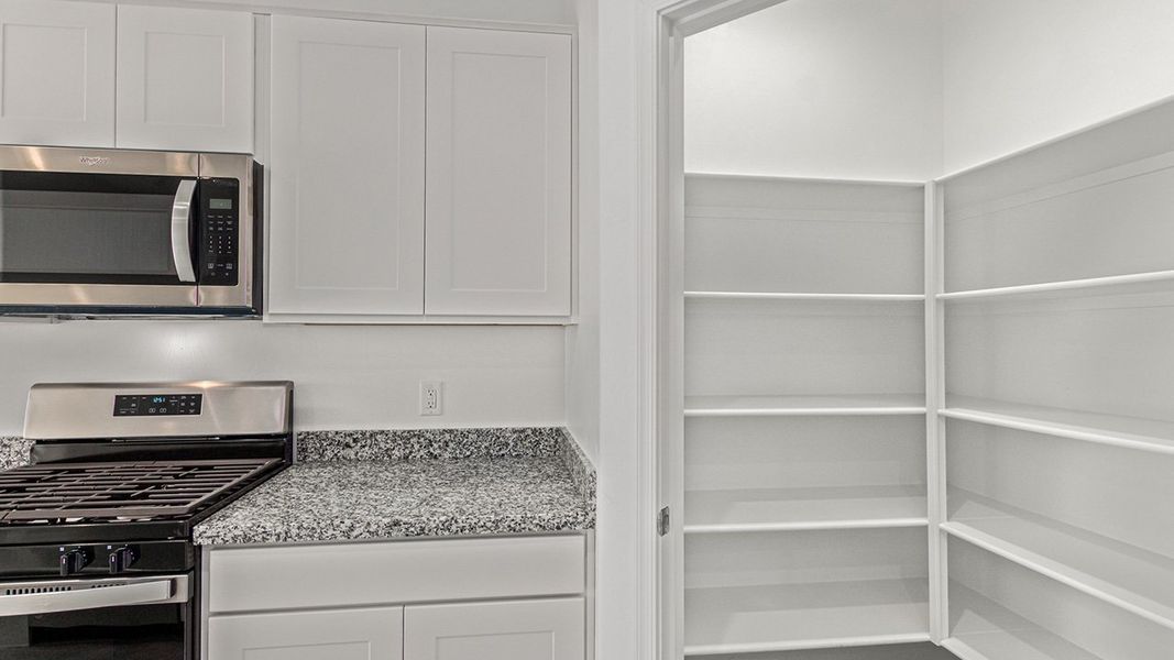 Furnished interior view inside a new home in Barnett Village, Marana (Image 10).