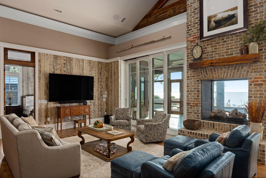 Furnished interior view inside a new home in , Bonneau (Image 60).