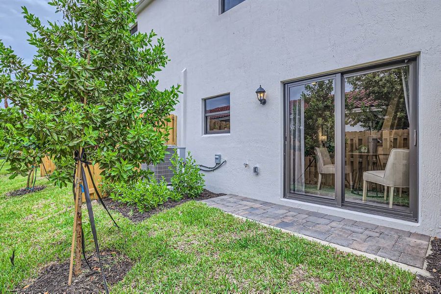Image 18 of a home in Sebastian Isles.