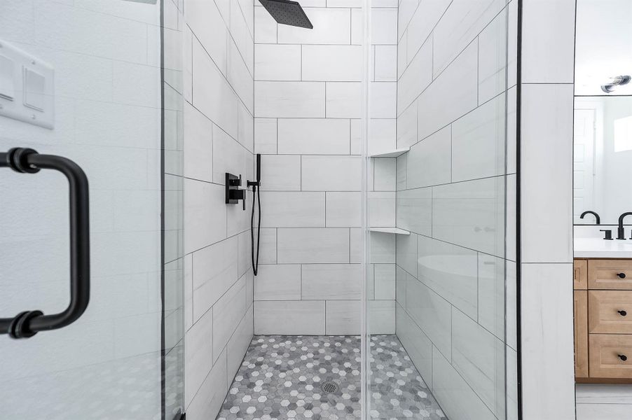 Close-up of interior finishes inside a home in , Houston (Image 17). Close-up of interior finishes inside a home in , Houston (Image 17).