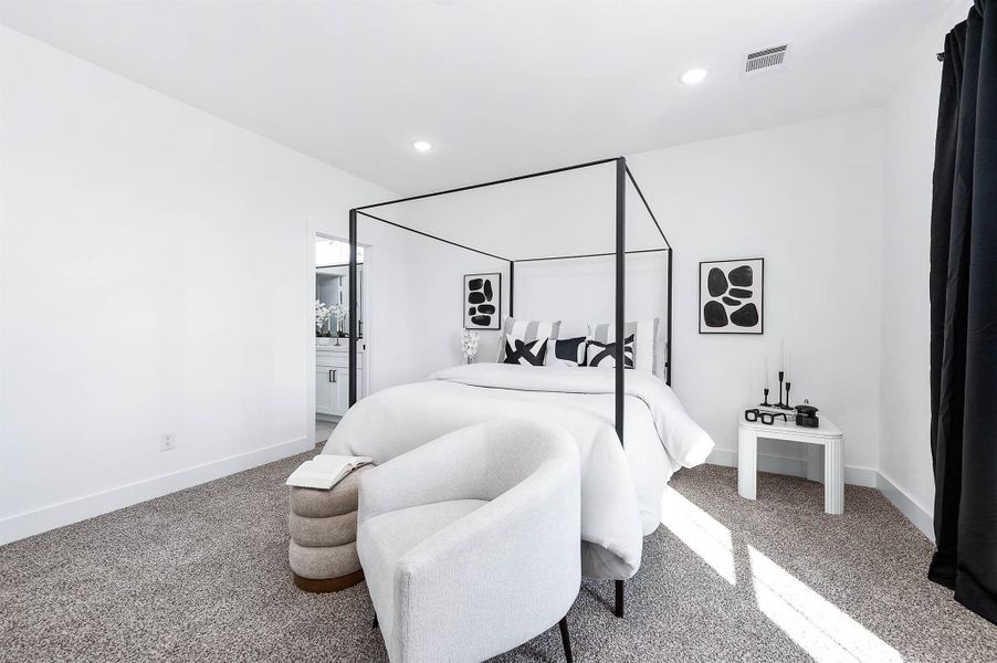 Furnished interior view inside a new home in , Houston (Image 17).