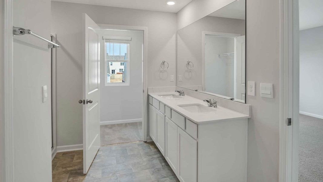 Representative furnished interior of a home built from the HAYDEN by D.R. Horton in Hartmann Crossing, Lebanon (Image 26).