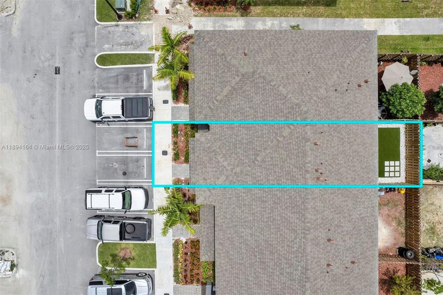 Image 33 of a home in .