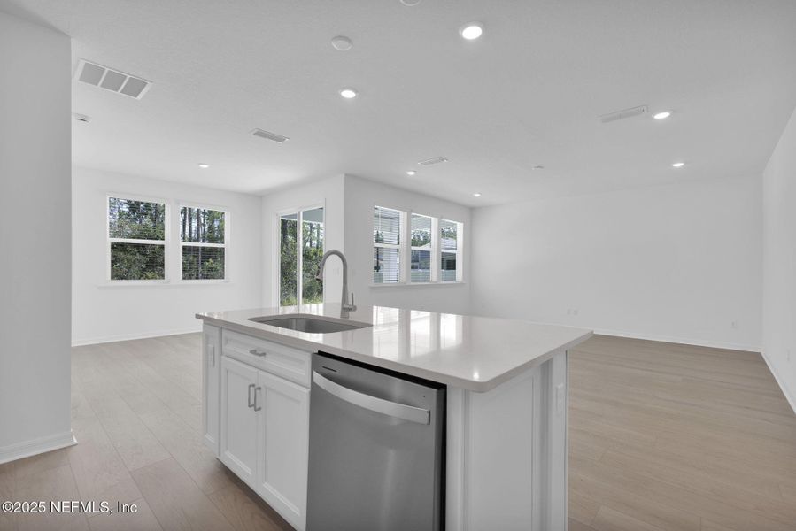 Furnished interior view inside a new home in Bradley Creek, Green Cove Springs (Image 11). Furnished interior view inside a new home in Bradley Creek, Green Cove Springs (Image 11).