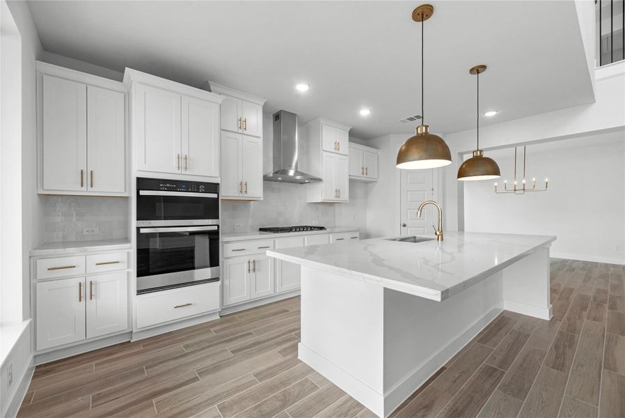 Representative image. Features, specifications, selections and colors may vary. Representative image. Features, specifications, selections and colors may vary.