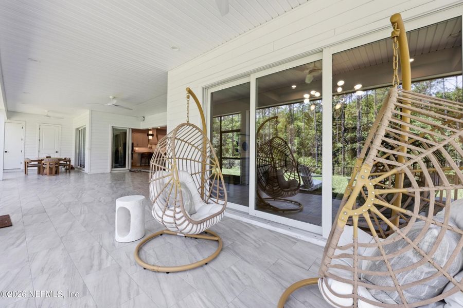 Exterior details and patio area of a home in , Ponte Vedra (Image 39).