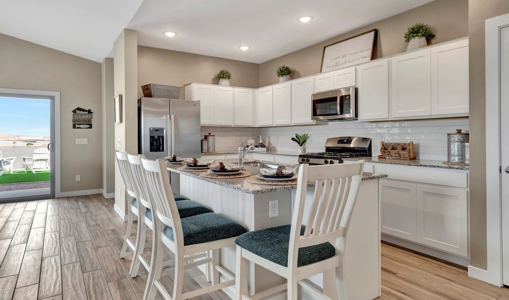 Image 7 of the The Lakes at Rancho El Dorado community in Maricopa, AZ.