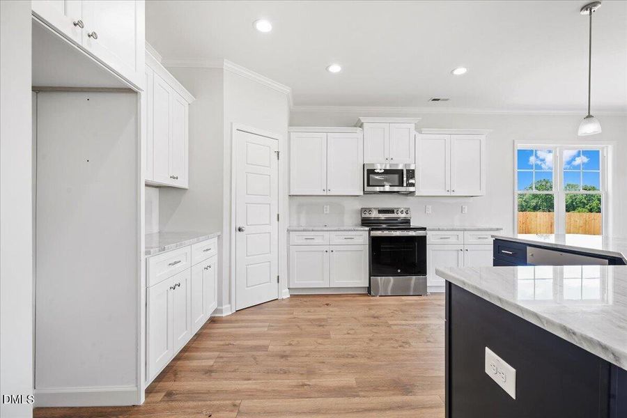 25-313 Creeks Edge Dr-18