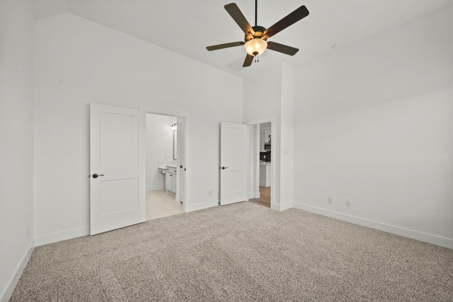 Photos are REPRESENTATIVE of the home /floor plan and are NOT of the actual home.  Selections, features, and room options may vary.