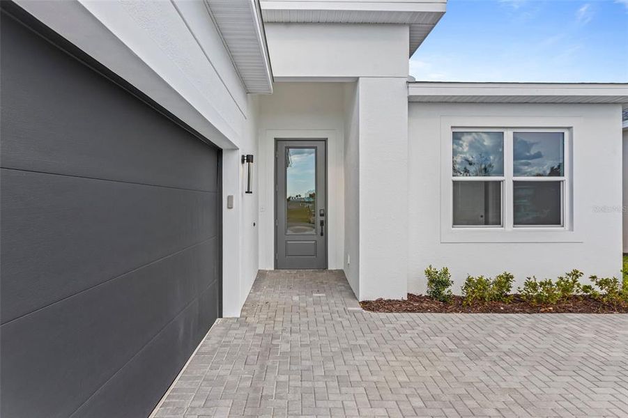 Exterior details and patio area of a home in Cresswind at Hammock Oaks, Lady Lake (Image 15). Exterior details and patio area of a home in Cresswind at Hammock Oaks, Lady Lake (Image 15).