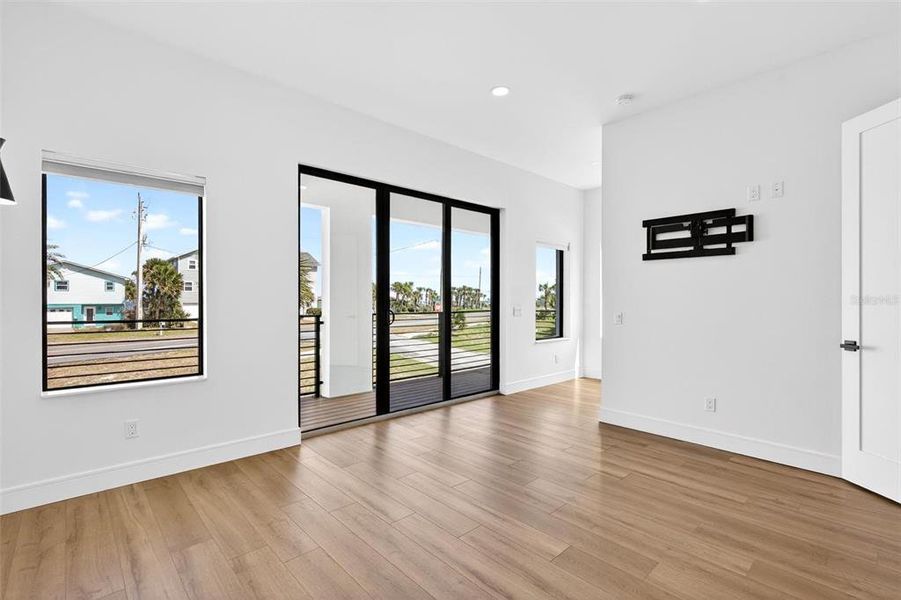 Spacious, unfurnished interior of a new home in , Flagler Beach (Image 24).