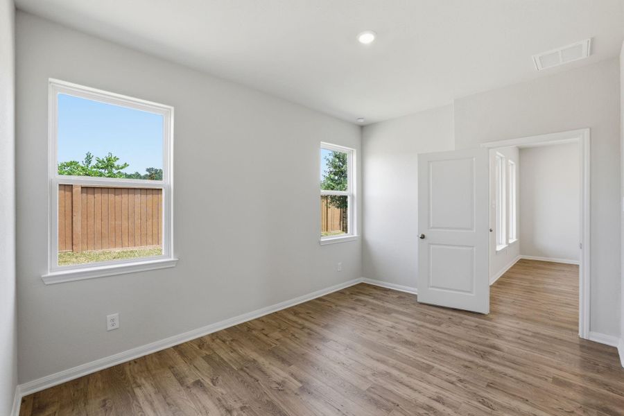 Spacious, unfurnished interior of a new home in Magnolia Woods, Magnolia (Image 20).
