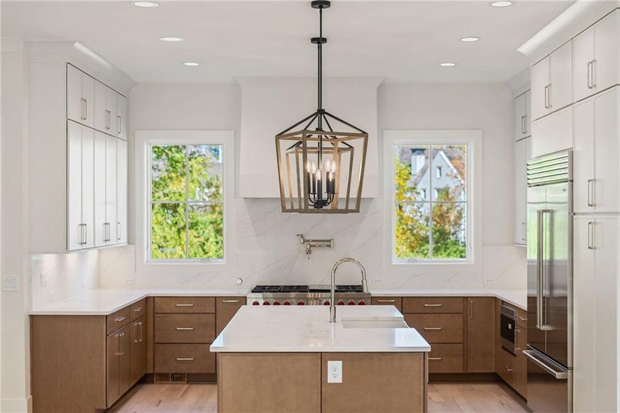 Furnished interior view inside a new home in , Alpharetta (Image 19).