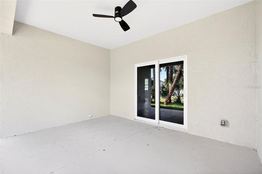 Spacious, unfurnished interior of a new home in , North Port (Image 21).
