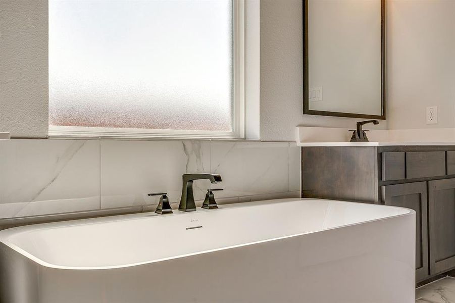 Furnished interior view inside a new home in Pecan Grove, Burleson (Image 10). Furnished interior view inside a new home in Pecan Grove, Burleson (Image 10).