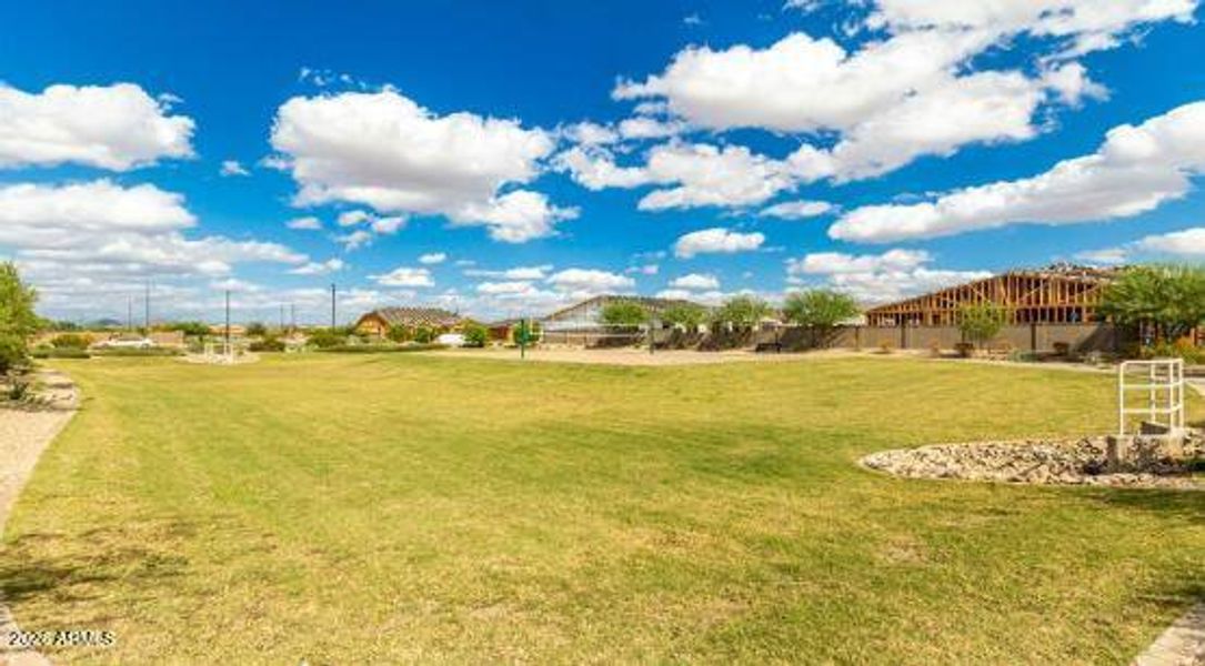 Almeria at Rancho Mercado - Community