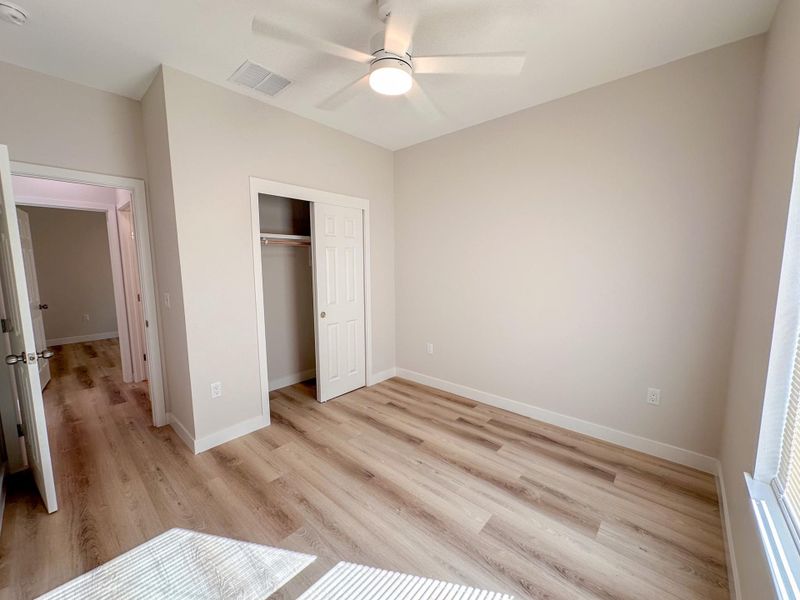 Spacious, unfurnished interior of a new home in , Lockhart (Image 16).