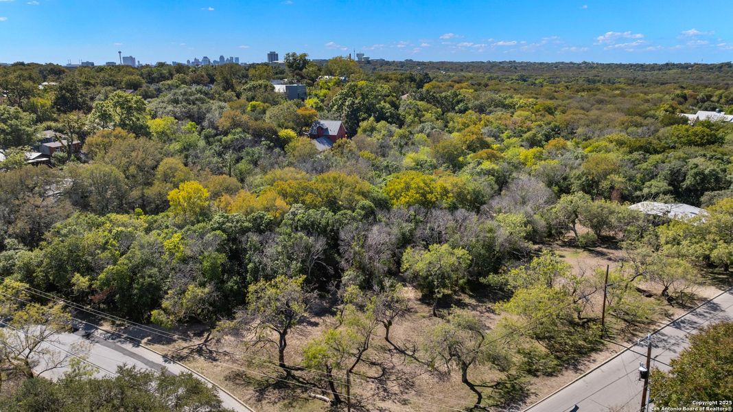 Natural landscape and outdoor views near  in San Antonio (Image 34).