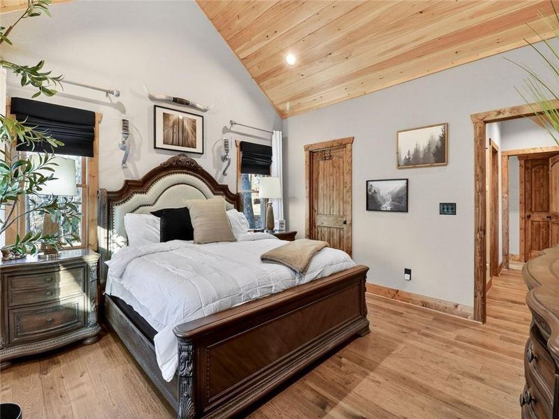 Furnished interior view inside a new home in , Ellijay (Image 51).