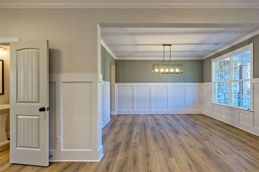 Spacious, unfurnished interior of a new home in , Clarkesville (Image 75).