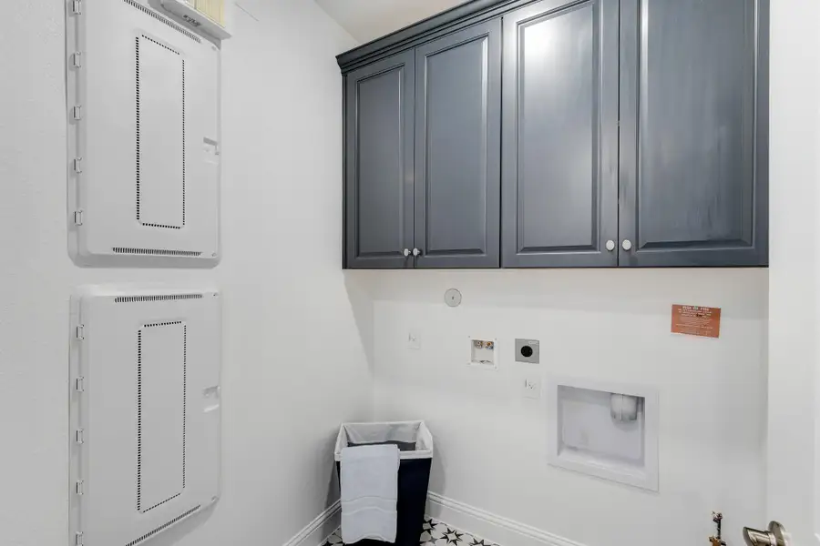 Furnished interior view inside a new home in Elyson: Elyson Duets, Katy (Image 7). Furnished interior view inside a new home in Elyson: Elyson Duets, Katy (Image 7).