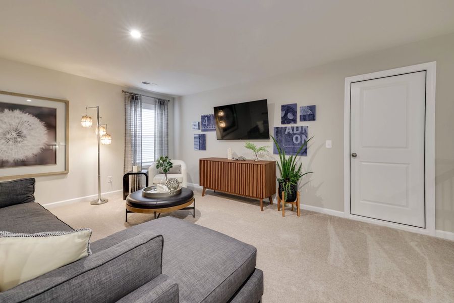 Upper Level Flex Room