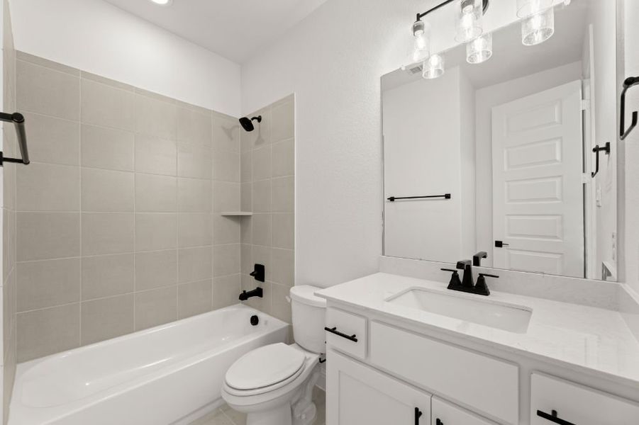 Representative furnished interior of a home built from the San Marcos by UnionMain Homes in Lake Breeze, Lavon (Image 8). Representative furnished interior of a home built from the San Marcos by UnionMain Homes in Lake Breeze, Lavon (Image 8).