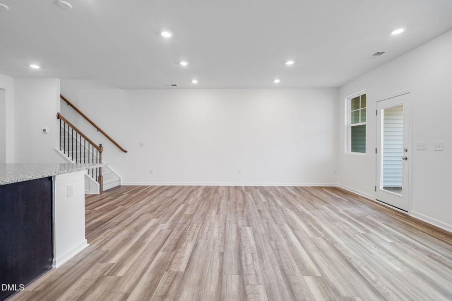 SUN_Everlee_Pic_CarsonII_QMI_237_Great_3