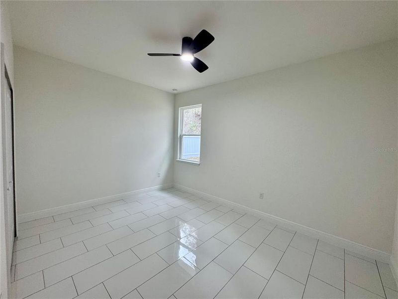 Spacious, unfurnished interior of a new home in , Ocala (Image 33).