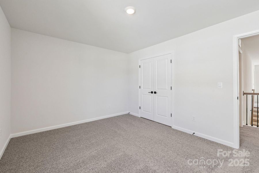 Spacious, unfurnished interior of a new home in Falls Cove, Troutman (Image 15).