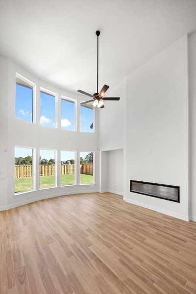 Spacious, unfurnished interior of a new home in Parmer Ranch, Georgetown (Image 19). Spacious, unfurnished interior of a new home in Parmer Ranch, Georgetown (Image 19).