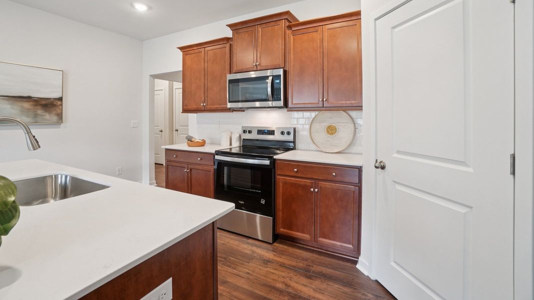 Furnished interior view inside a new home in Valley View, Waynesville (Image 14).