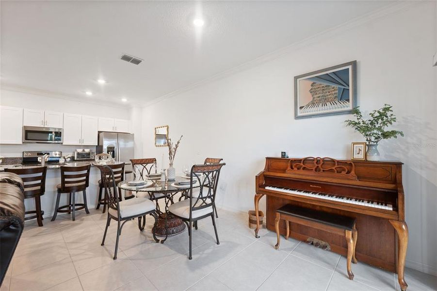 Furnished interior view inside a new home in , Land O' Lakes (Image 6).