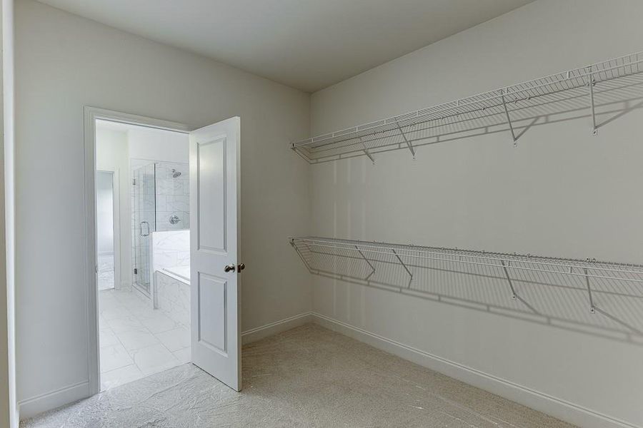 Image 40 of a home in .