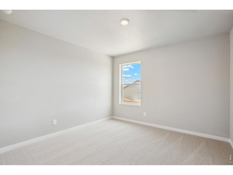 Spacious, unfurnished interior of a new home in , Severance (Image 18).