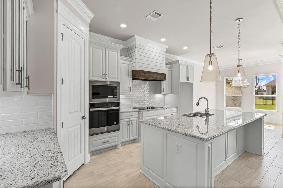 Furnished interior view inside a new home in Pecan Plantation, Granbury (Image 10).