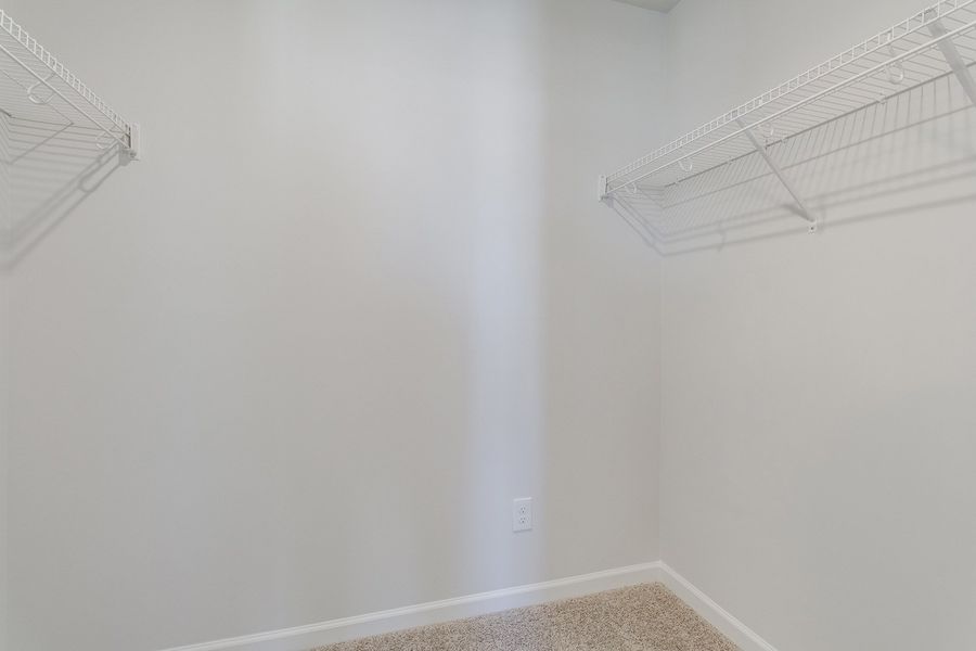 Spacious, unfurnished interior of a new home in Haynes Park, Columbia (Image 25).