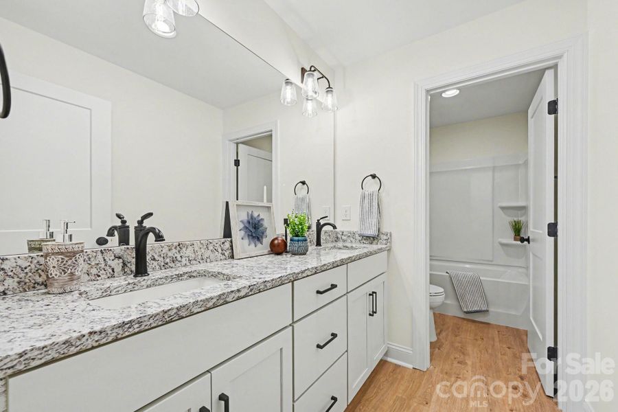 2nd level split bath