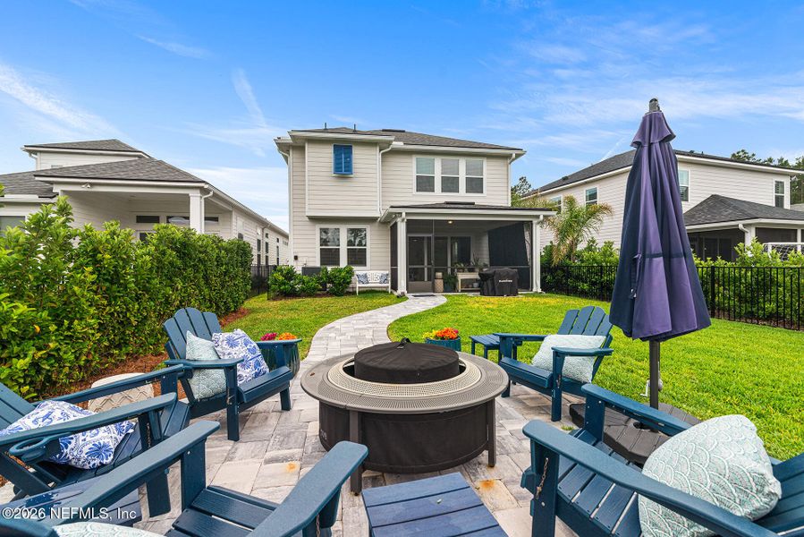 Exterior details and patio area of a home in Reflections at Nocatee, Ponte Vedra (Image 3).