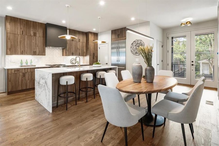 Furnished interior view inside a new home in , Atlanta (Image 37).