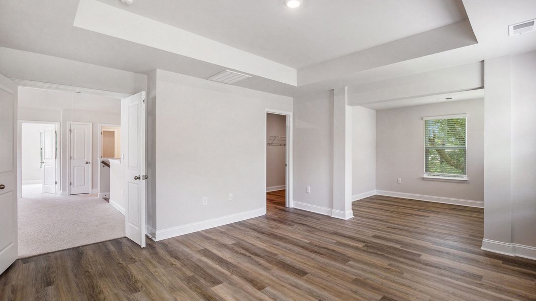 Spacious, unfurnished interior of a new home in Auberon Woods, Conway (Image 12).