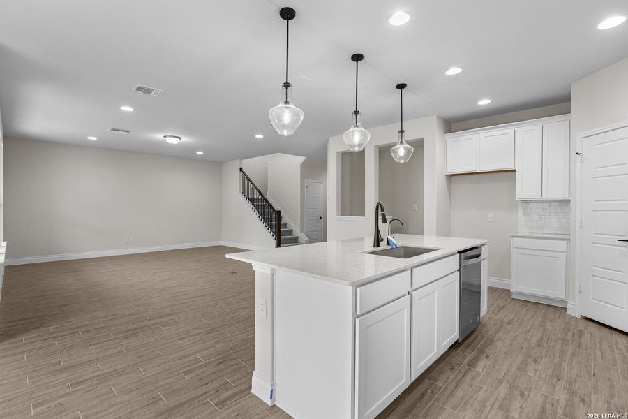 Furnished interior view inside a new home in Horizon Ridge, San Antonio (Image 4). Furnished interior view inside a new home in Horizon Ridge, San Antonio (Image 4).